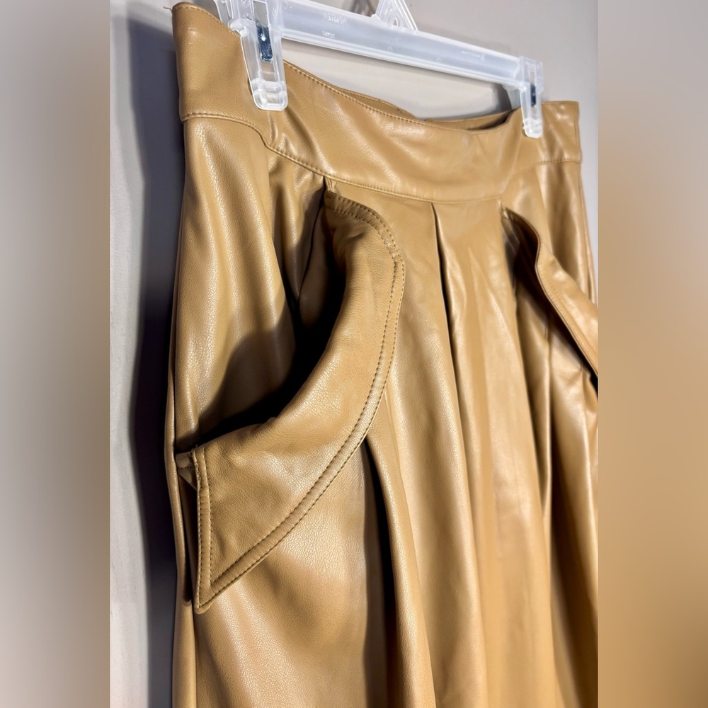 MOLLY BRACKEN Midi Faux Leather Skirt - Picture 3 of 8
